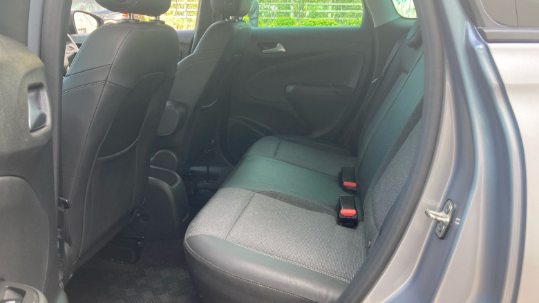 Vauxhall Crossland 1.2 Turbo [130] Elite Nav 5dr Auto Petrol Hatchback